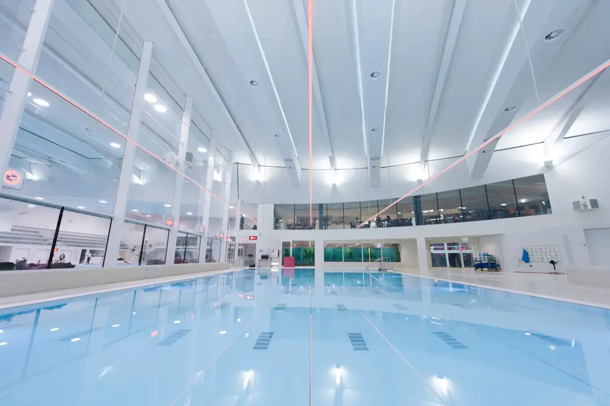 't Hofbad swimming pool Triolight light project